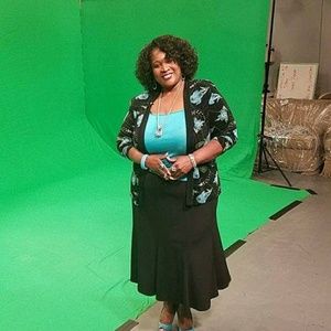 Meet your Posher, Sandra